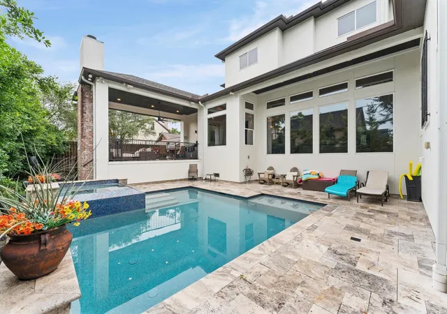 2nd image of 4927 Jason St, Houston, TX 77096 | MLS# 72914091