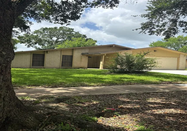 Photo 1 of Single family home for sale at 2843 Quiet Bnd Dr, Missouri City, TX 77489 | MLS# 61634677 | Listing updated on 2026-09-03