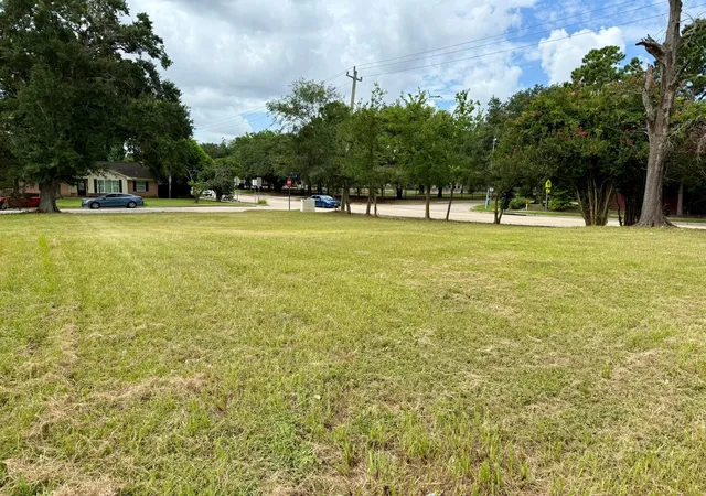 Photo 1 of Land for sale at 9746 Cedardale Dr, Houston, TX 77055 | MLS# 11301661 | Listing updated on 2026-07-03