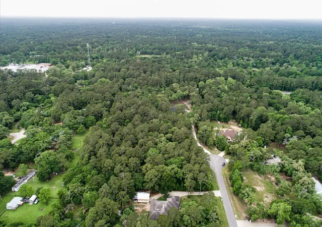 Photo 3 of Sale Pending at 17827 Indigo Hills Dr, Magnolia, TX 77355 | MLS# 80271720 | Listing updated on 2026-08-31