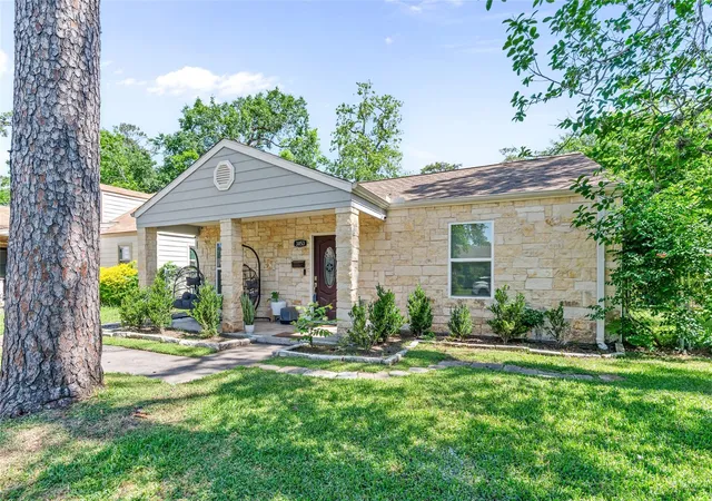 Homes for sale in Houston, TX | 3853 Rosedale St, Houston, TX 77004 | MLS# 85674678