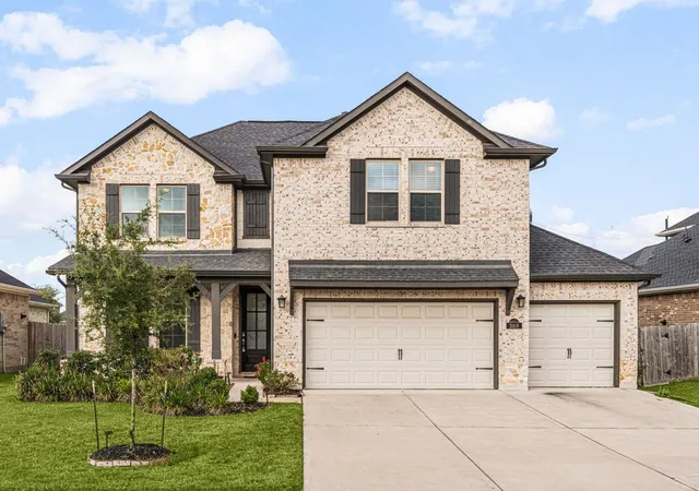 1st image of 31619 Donoso Dr, Fulshear, TX 77441 | MLS# 10377815