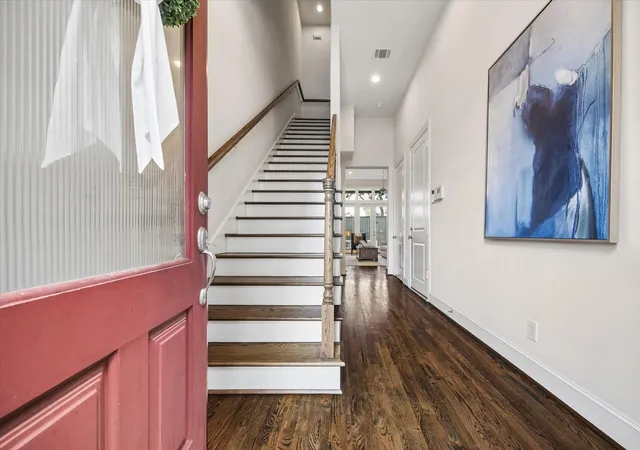 4th image of 10906 Wrenwood Grn, Houston, TX 77043 | MLS# 9268807
