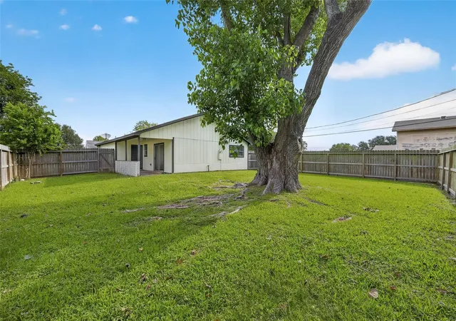 Homes for sale in Texas City, TX | 2301 7th Ave N, Texas City, TX 77590 | MLS# 31609434