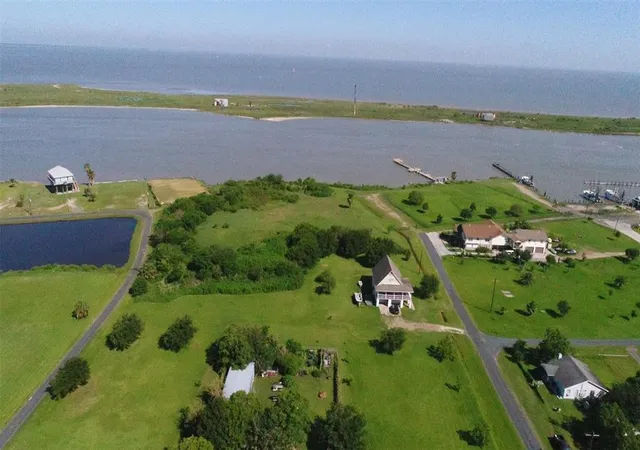 Photo 3 of Land for sale at 516 Overton Ave, Port Bolivar, TX 77650 | MLS# 15225047 | Listing updated on 2026-09-25
