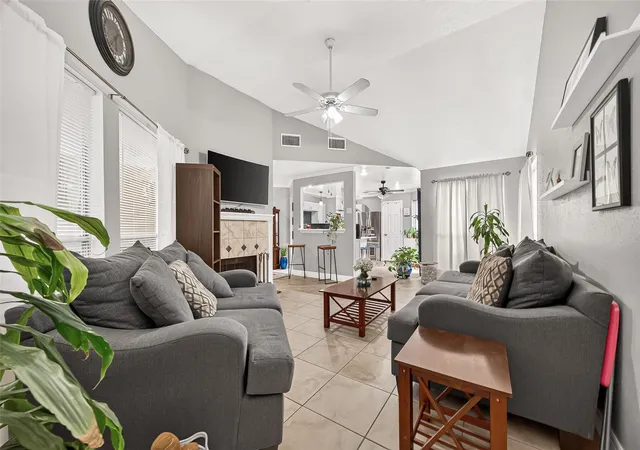 Photo 4 of Single family home for sale at 17519 Davenway Dr, Houston, TX 77084 | MLS# 90340113 | Listing updated on 2026-07-26