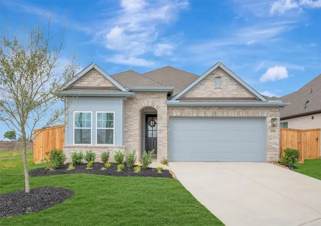 2nd image of 31918 Blossom Ln, Fulshear, TX 77423 | MLS# 35679388