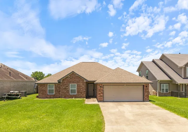 Homes for sale in Bay City, TX | 4804 Stingray Dr, Bay City, TX 77414 | MLS# 31903073