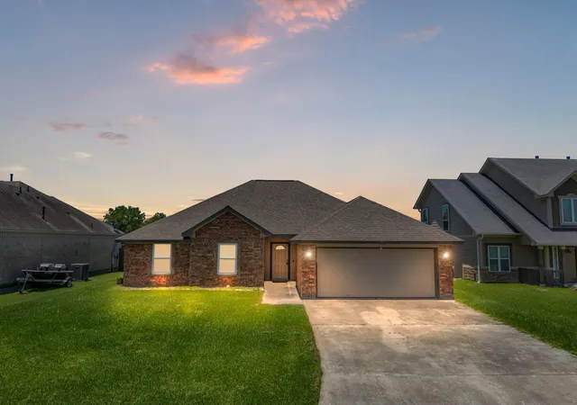 Homes for sale in Bay City, TX | 4804 Stingray Dr, Bay City, TX 77414 | MLS# 31903073