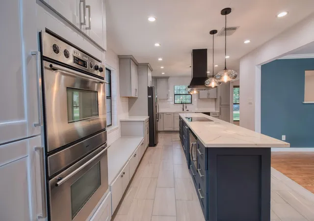 Photo 3 of Single family home for sale at 1619 Sweet Grass Trl, Houston, TX 77090 | MLS# 37426675 | Listing updated on 2026-09-19