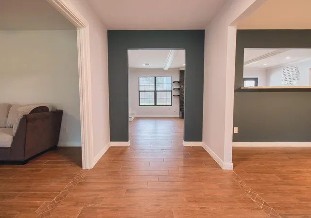 Photo 3 of Single family home for sale at 1619 Sweet Grass Trl, Houston, TX 77090 | MLS# 37426675 | Listing updated on 2026-09-19