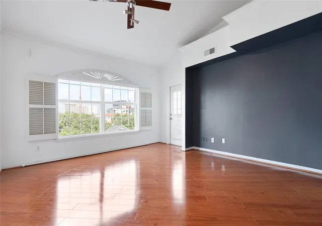 1st image of 2111 Welch St St #A315, Houston, TX 77019 | MLS# 20655875