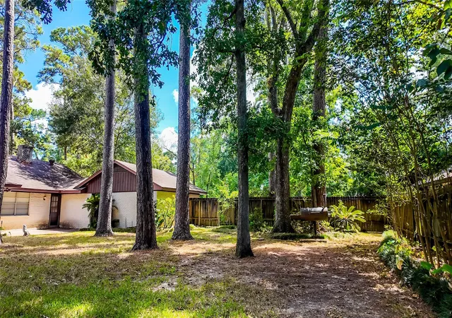 34th image of 1014 Masters Wy, Houston, TX 77339 | MLS# 40046141