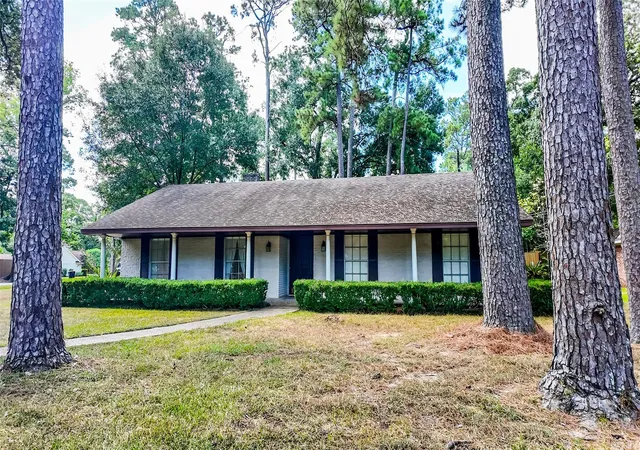 4th image of 1014 Masters Wy, Houston, TX 77339 | MLS# 40046141