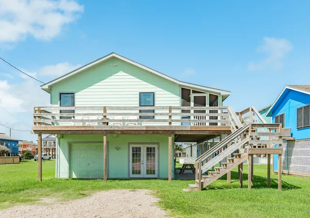 Homes for sale in Surfside Beach, TX | 222 Driftwood Ct, Surfside Beach, TX 77541 | MLS# 12591672