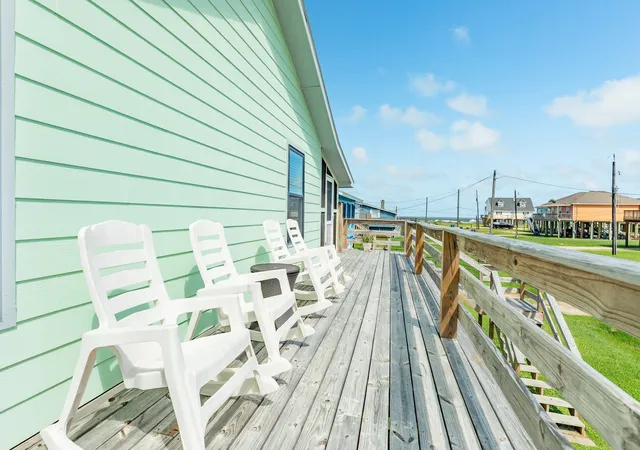Homes for sale in Surfside Beach, TX | 222 Driftwood Ct, Surfside Beach, TX 77541 | MLS# 12591672