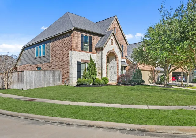 Photo 1 of Single family home for sale at 2523 Crossvine Dr, Katy, TX 77494 | MLS# 71884528 | Listing updated on 2026-08-31