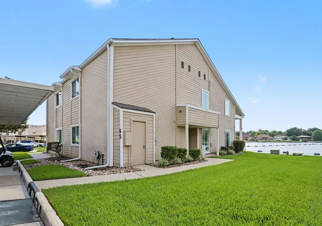 1st image of 65 April Point Dr S, Montgomery, TX 77356 | MLS# 2060641