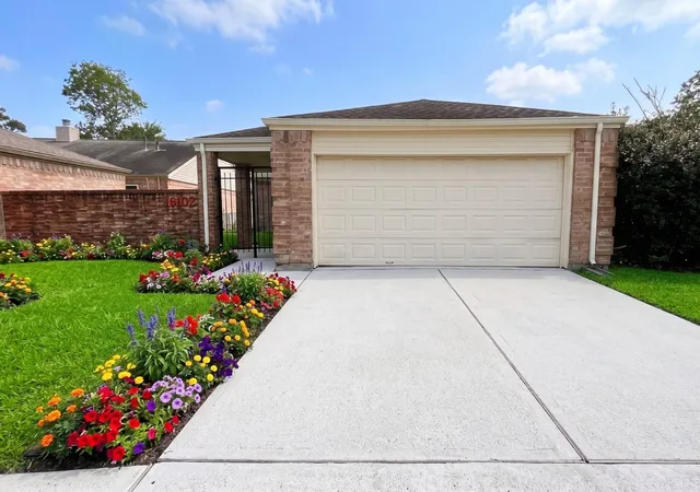 Photo 1 of Single family home for sale at 18527 Trail Bnd Ln, Houston, TX 77084 | MLS# 94894081 | Listing updated on 2026-08-20