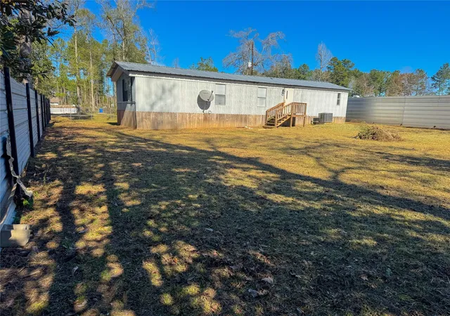 4th image of 39 County Road 3478, Cleveland, TX 77327 | MLS# 44381380