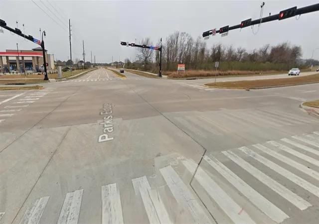1st image of Swc Vicksburg Boulevard Lake Olympia Parkway, Missouri City, TX 77459 | MLS# 10107867