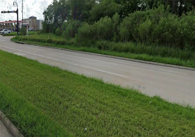 Photo 3 of Land for sale at Swc Vicksburg Blvd Lake Olympia Pkwy, Missouri City, TX 77459 | MLS# 10107867 | Listing updated on 2026-04-05
