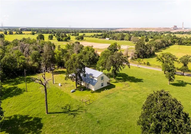 1st image of 12628 N Tidwell Prairie Rd, Bremond, TX 76629 | MLS# 17123535