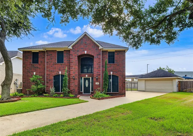 Photo 2 of Single family home for sale at 23602 Shadow Creek Ct, Katy, TX 77494 | MLS# 34522689 | Listing updated on 2026-10-17