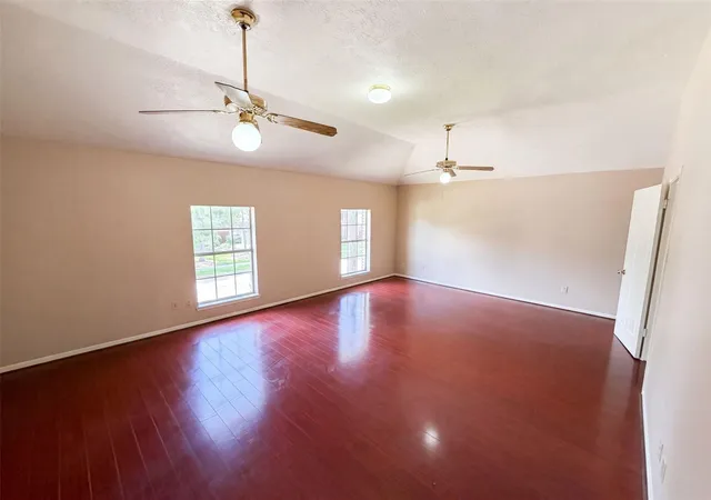 4th image of 4215 River Ranch Dr, Pasadena, TX 77505 | MLS# 38715626