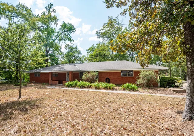 Photo 4 of Single family home for sale at 17427 W Strack Dr, Spring, TX 77379 | MLS# 41001107 | Listing updated on 2026-03-18