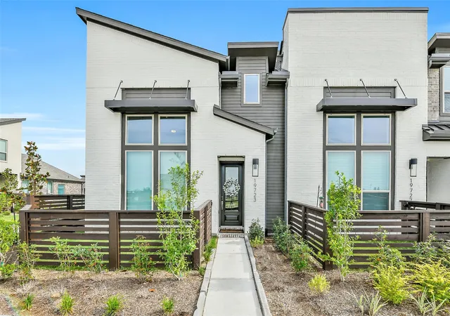 Photo 1 of Townhouse for sale at 19723 Pennybacker Brg Dr, Cypress, TX 77433 | MLS# 44348369 | Listing updated on 2026-08-27