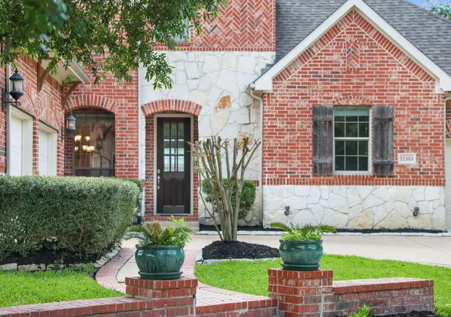 Photo 2 of Single family home for sale at 12303 N Austin Shore Dr, Cypress, TX 77433 | MLS# 83715541 | Listing updated on 2026-08-15