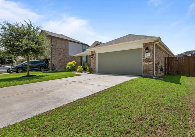 Photo 3 of Single family home for sale at 2114 Boreas, Baytown, TX 77523 | MLS# 11528686 | Listing updated on 2026-07-23