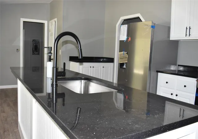 Photo 2 of Single family home for sale at 25 Wood Glen, Trinity, TX 75862 | MLS# 37355683 | Listing updated on 2026-03-30