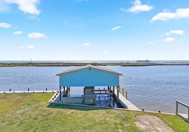 1st image of Lot 92 Private Road 675, Sargent, TX 77414 | MLS# 11559338