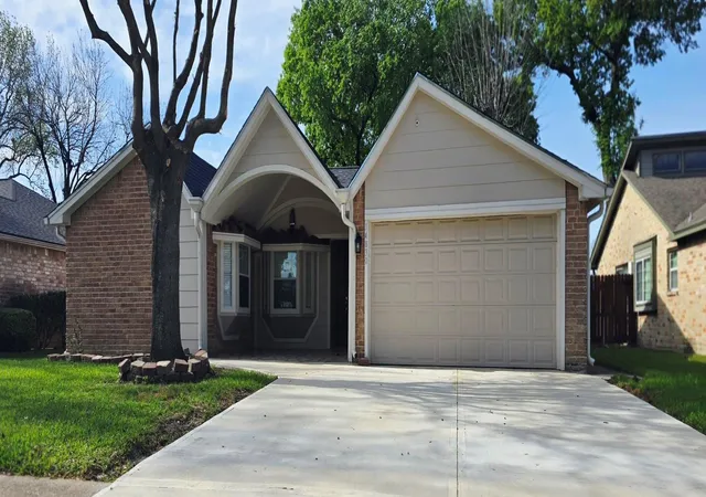 1st image of 14830 Croxton Dr, Houston, TX 77015 | MLS# 96690666