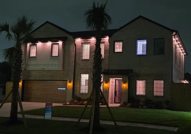 2nd image of 1726 Wilde Rock Wy, Houston, TX 77018 | MLS# 90486429