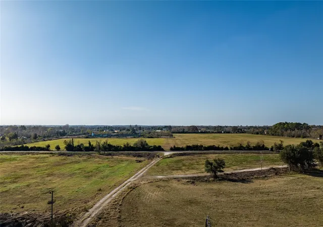 9th image of 04 04 Avenue T, Santa Fe, TX 77510 | MLS# 80798047