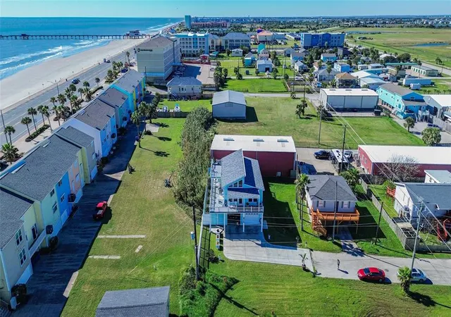 2nd image of 3709 Rice St, Galveston, TX 77554 | MLS# 91246445