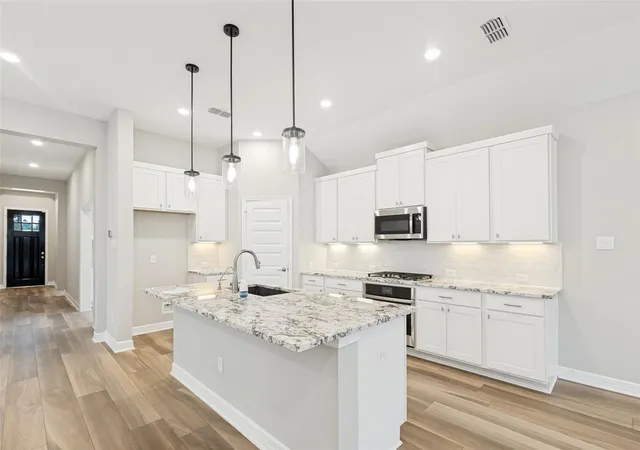 3rd image of 29034 Meadow Terrace Dr, Fulshear, TX 77441 | MLS# 57153321