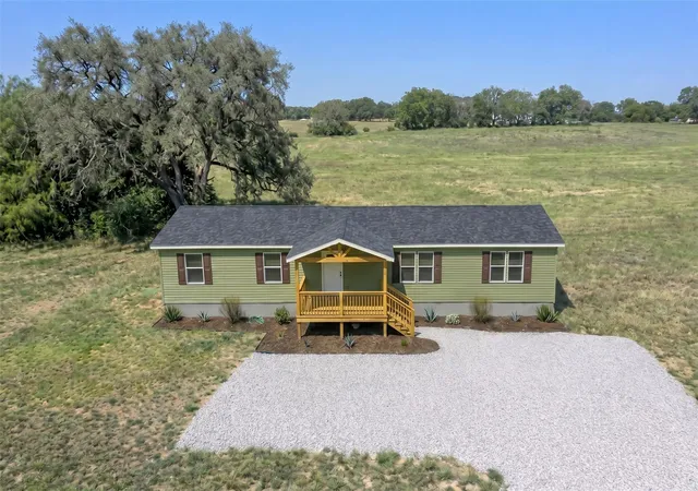 3rd image of 1527 County Road 428, Dime Box, TX 77853 | MLS# 84263360