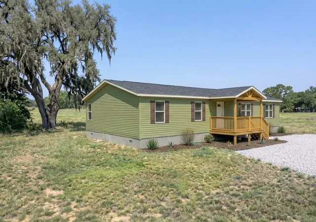 5th image of 1527 County Road 428, Dime Box, TX 77853 | MLS# 84263360