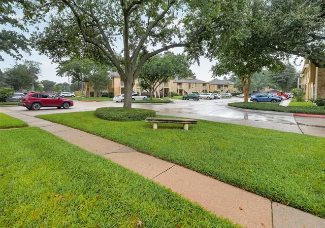 14th image of 1311 Antoine Dr #159, Houston, TX 77055 | MLS# 44155814