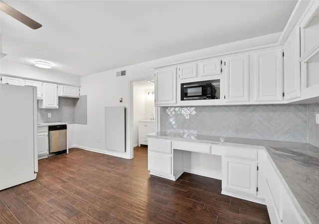 1st image of 1311 Antoine Dr #159, Houston, TX 77055 | MLS# 44155814
