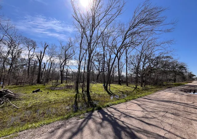 Photo 4 of Land for sale at Penguin Ln, Angleton, TX 77515 | MLS# 40801430 | Listing updated on 2026-07-28