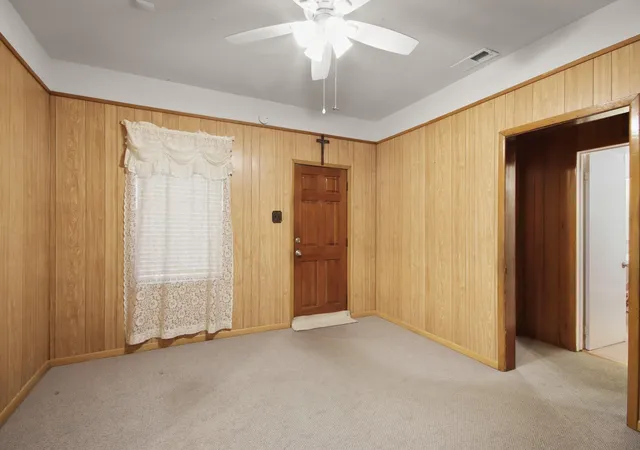 Photo 4 of Single family home for sale at 3222 Illinois St, Baytown, TX 77520 | MLS# 10388349 | Listing updated on 2026-09-15