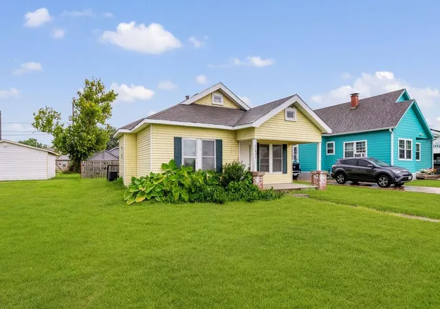 Photo 3 of Sale Pending at 1211 W 2nd Street, Freeport, TX 77541 | MLS# 16009351 | Listing updated on 2026-09-18