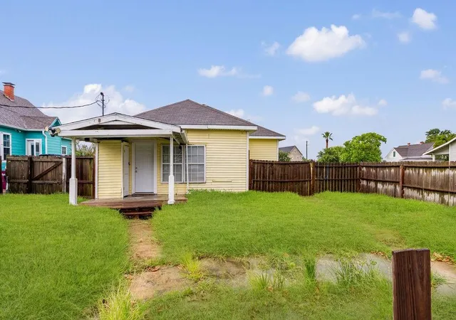 Photo 3 of Sale Pending at 1211 W 2nd Street, Freeport, TX 77541 | MLS# 16009351 | Listing updated on 2026-09-18