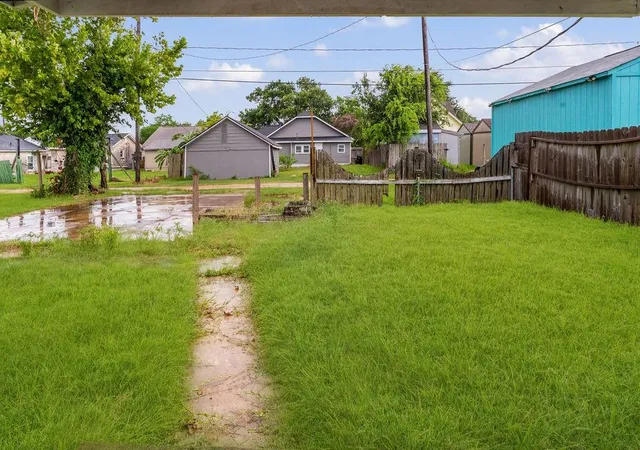 Photo 4 of Sale Pending at 1211 W 2nd Street, Freeport, TX 77541 | MLS# 16009351 | Listing updated on 2026-09-18
