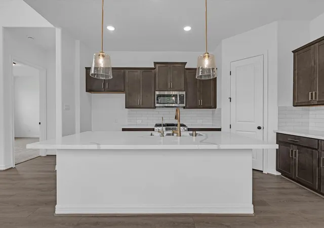 Photo 2 of Sale Pending at 21550 Witham Promenade Ln, Magnolia, TX 77355 | MLS# 71508021 | Listing updated on 2026-09-03